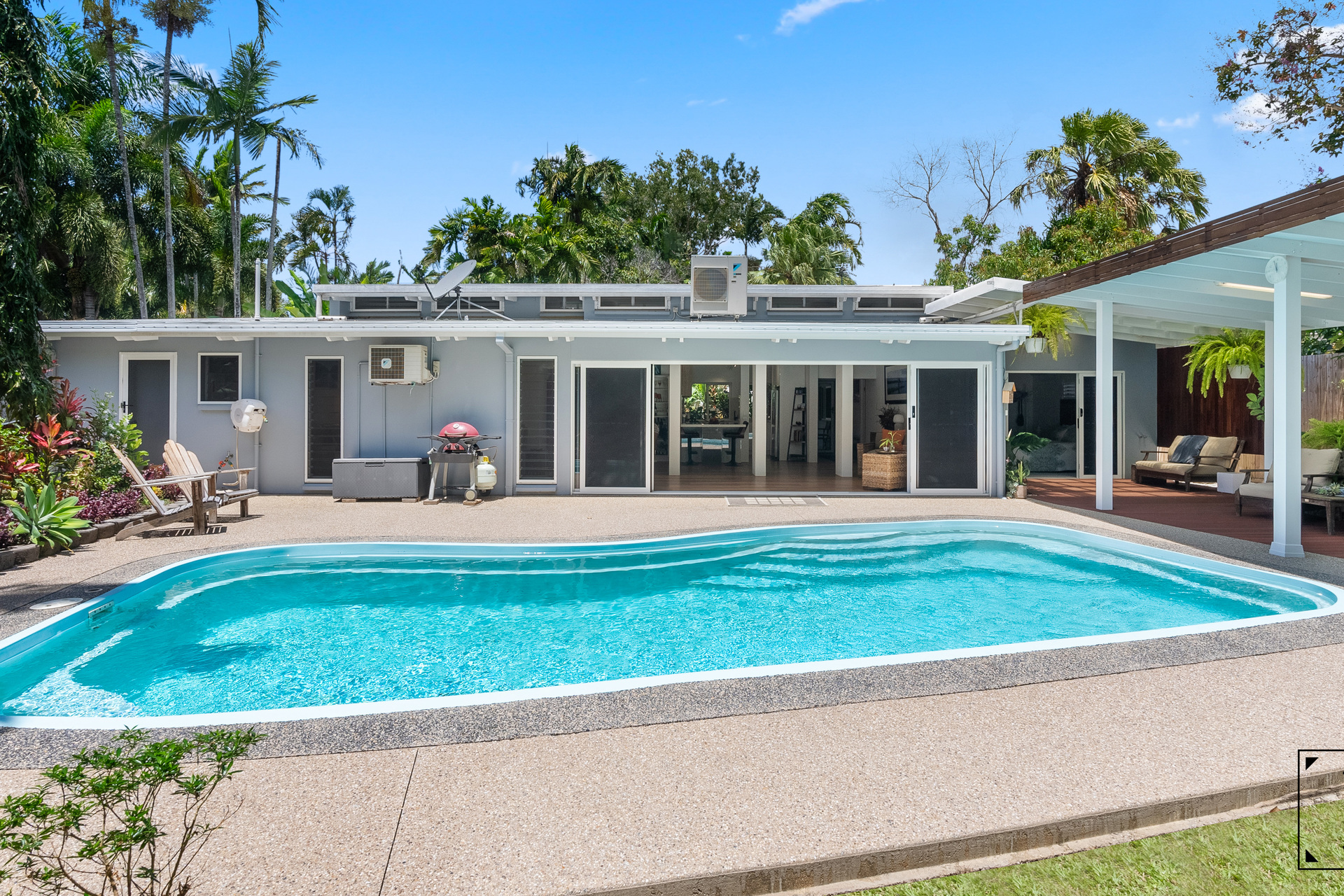 8 Wagtail Close, Kewarra Beach, QLD 4879 AUS