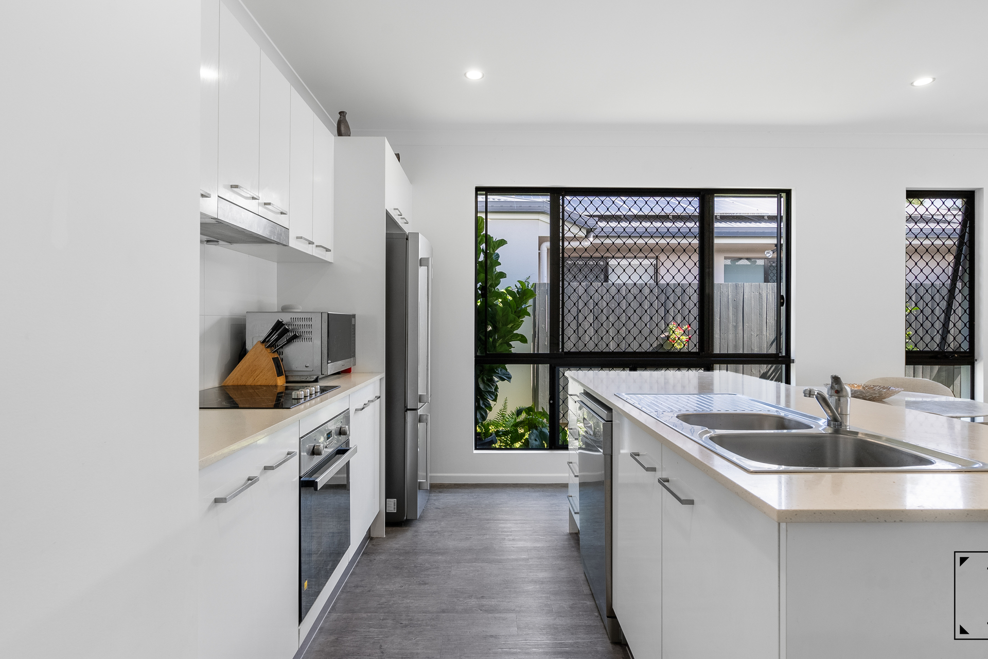 21 Conical Close, Trinity Beach, QLD 4879 AUS