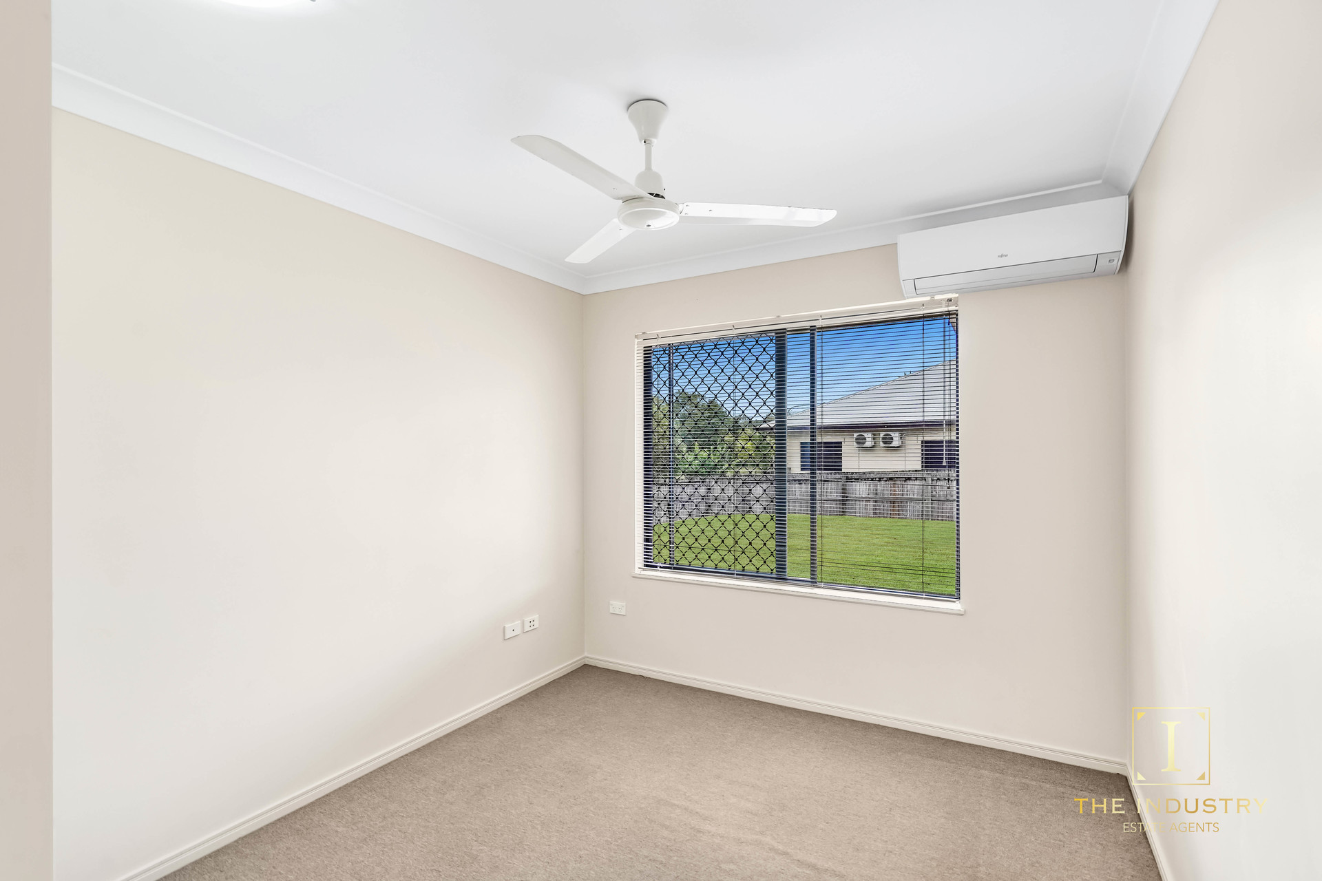 6 Messina Close, Kanimbla, QLD 4870 AUS