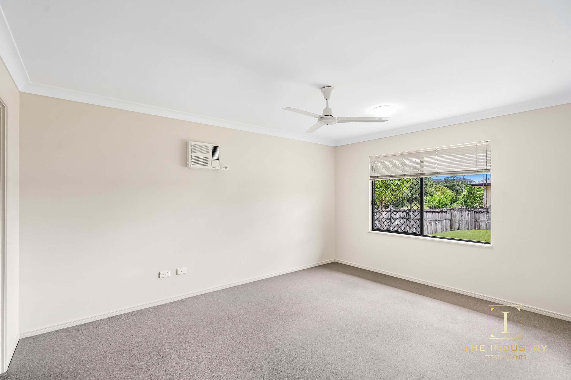 6 Messina Close, Kanimbla, QLD 4870 AUS