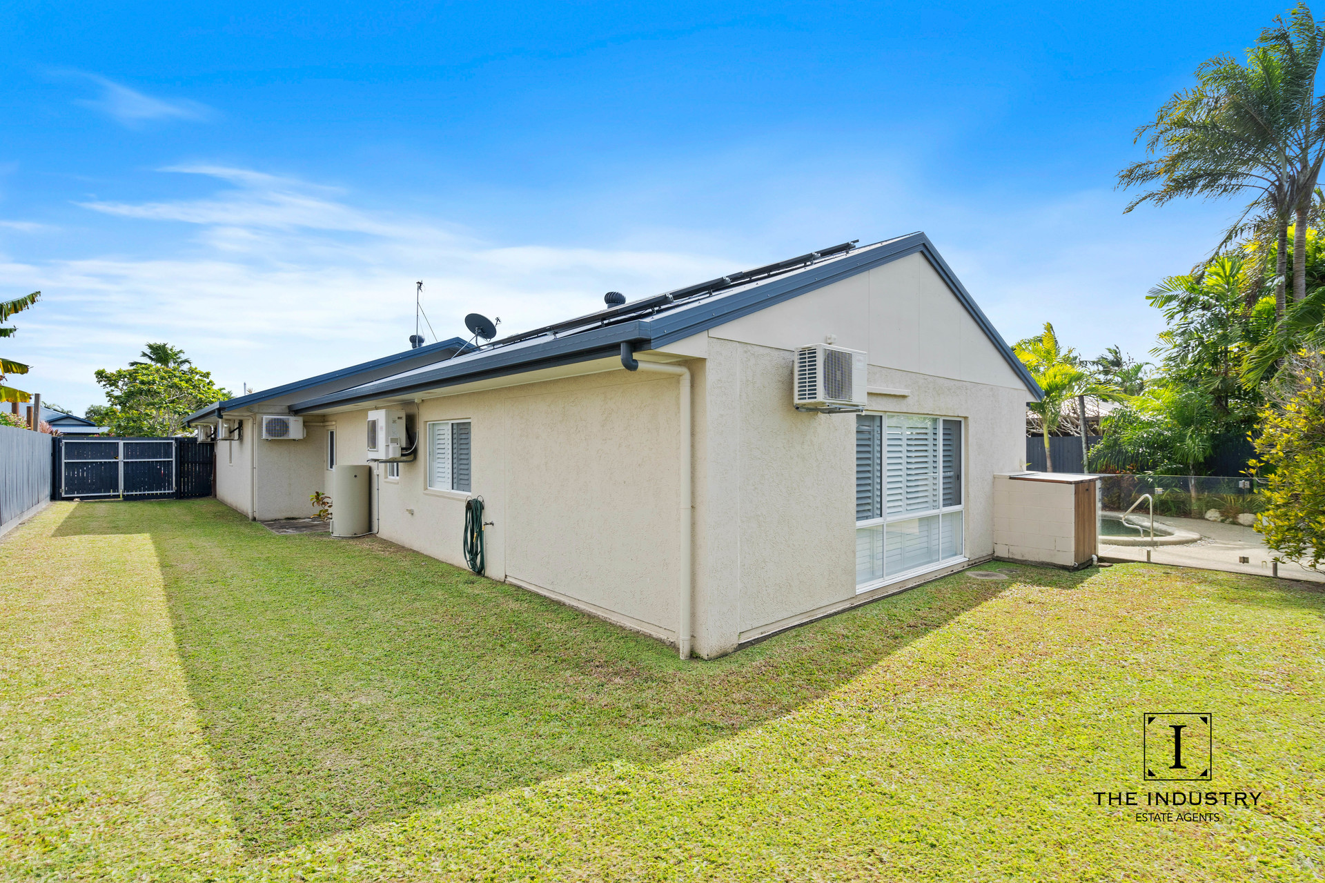 38 Brolga Street, Port Douglas, QLD 4877 AUS