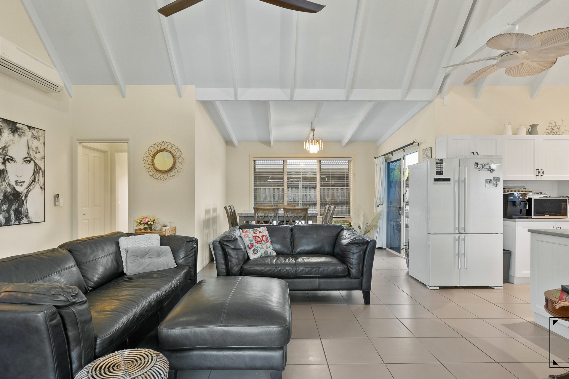 2 Saunders Court, Clifton Beach, QLD 4879 AUS