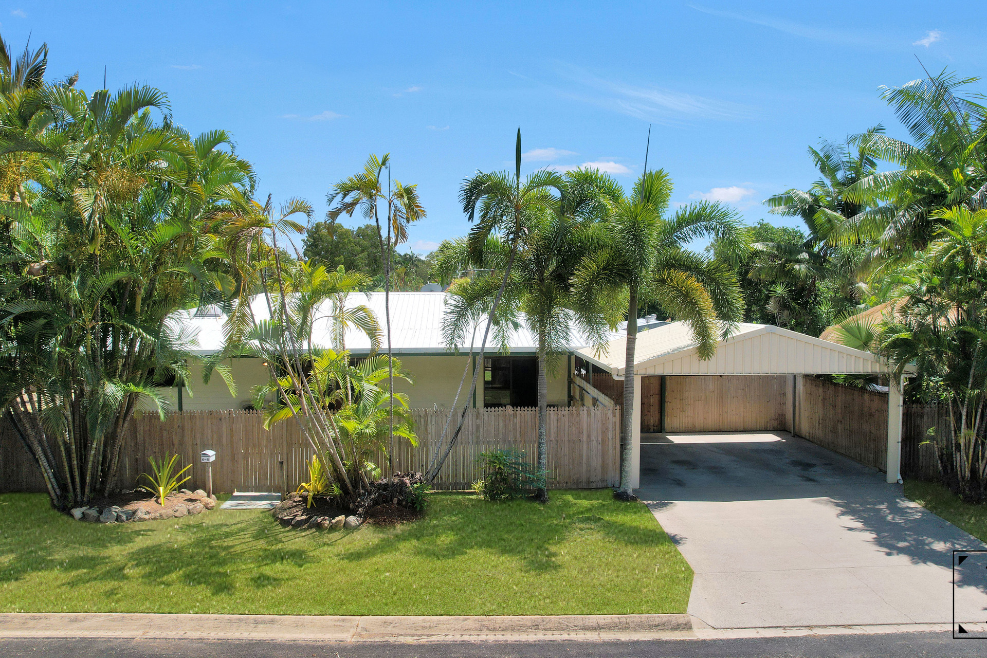 6-8 Elford Street, Clifton Beach, QLD 4879 AUS