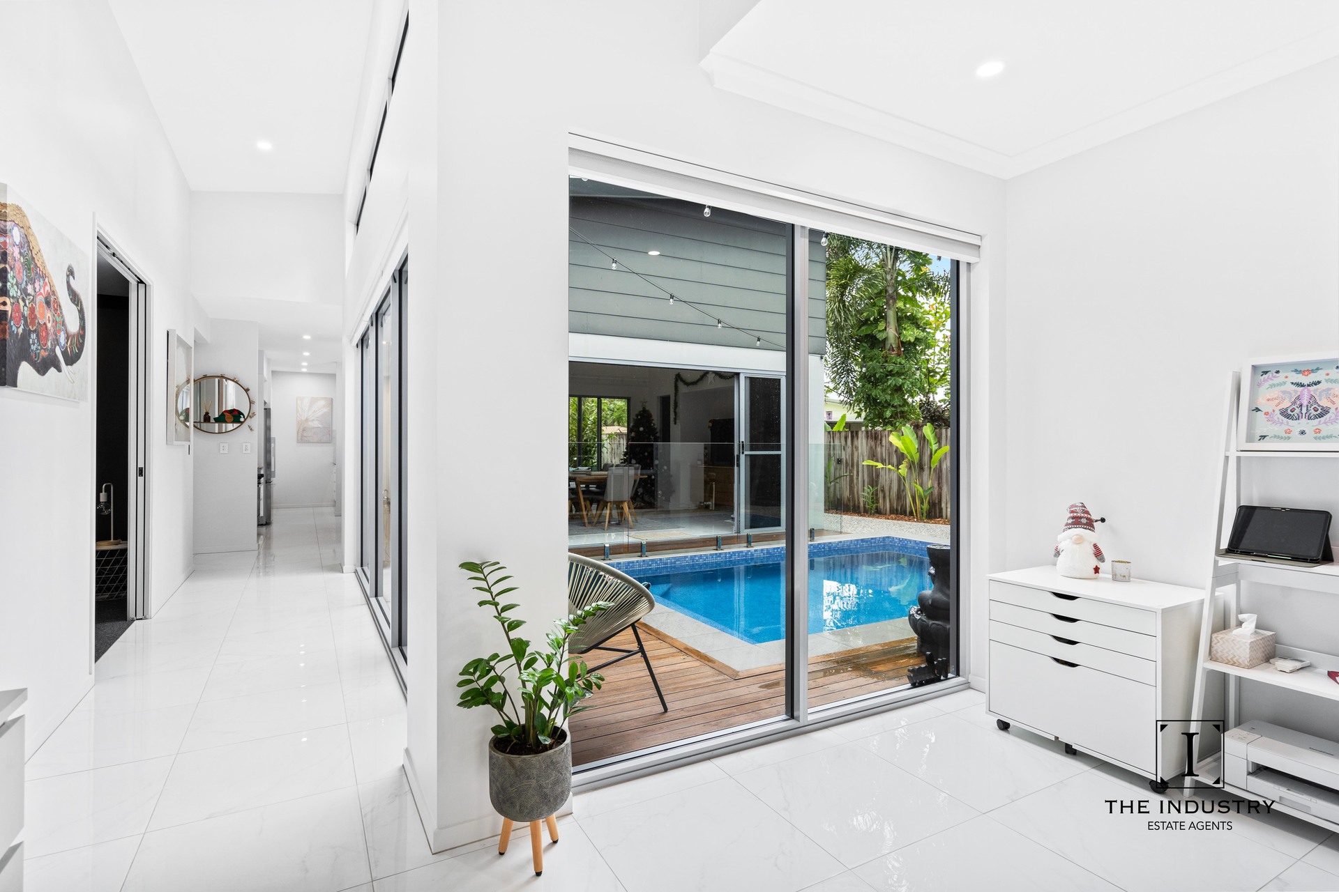 24 Midship Street, Trinity Beach, QLD 4879 AUS