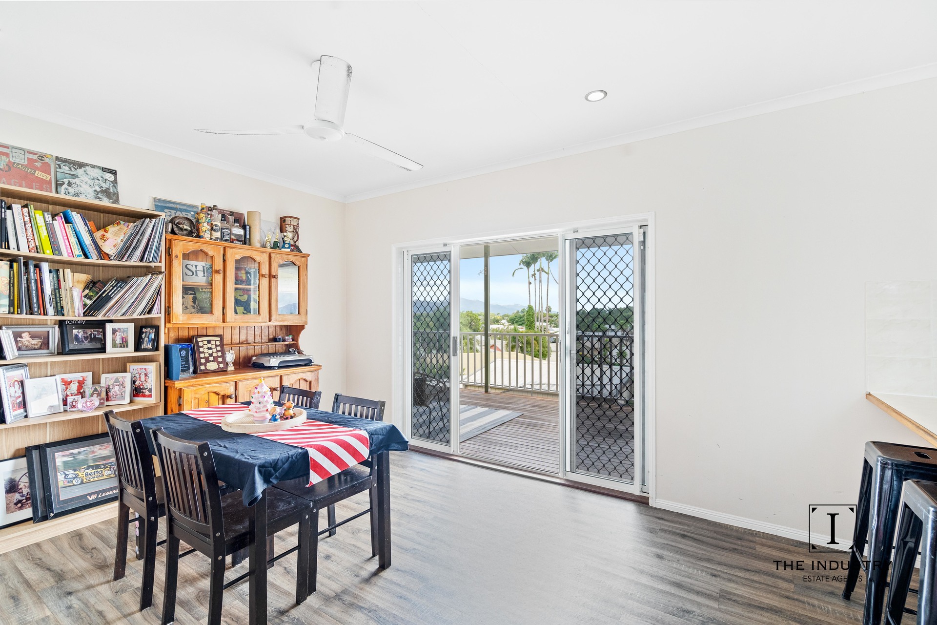 4 Speedy Close, Bentley Park, QLD 4869 AUS