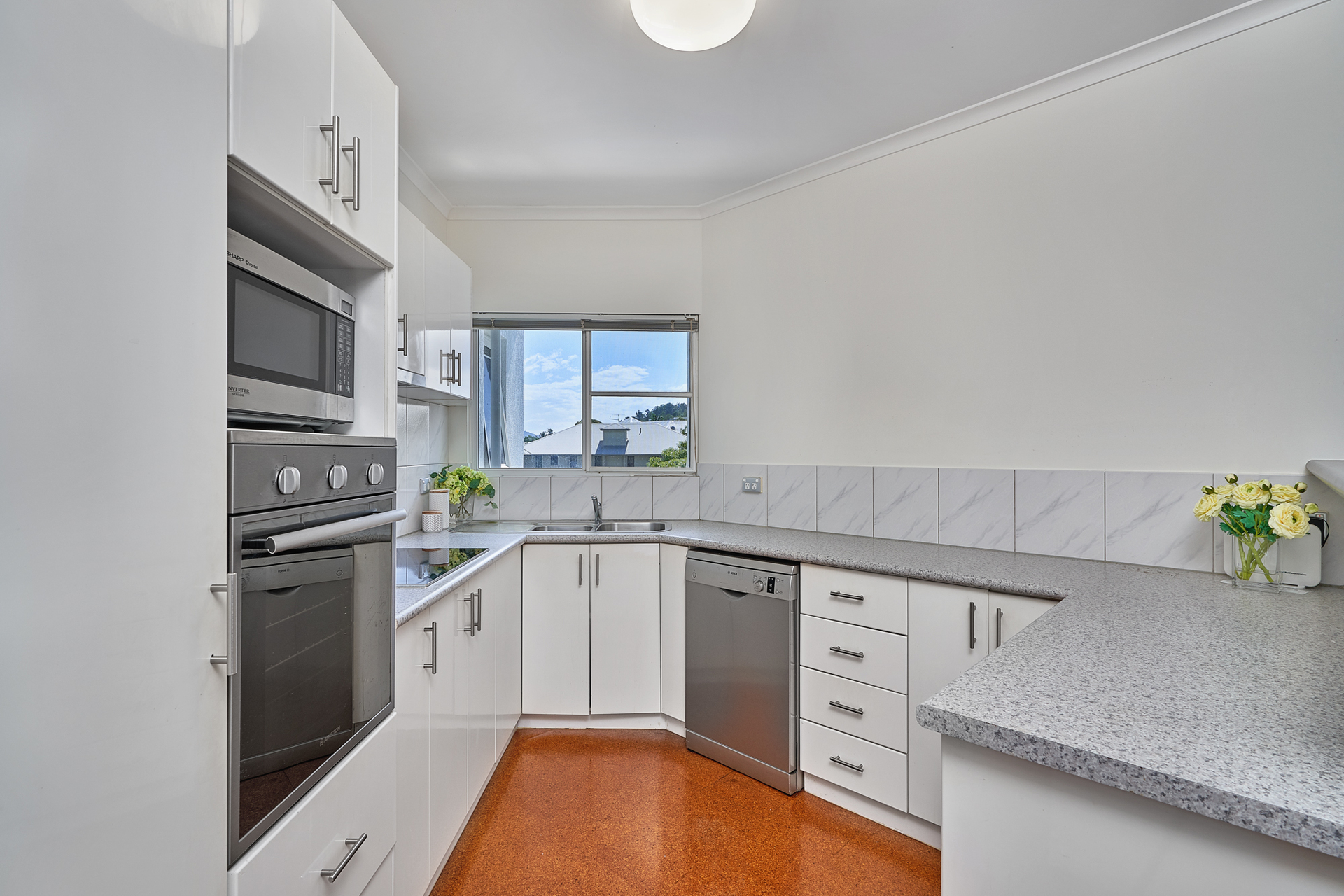 5/44 Moore Street, Trinity Beach, QLD 4879 AUS