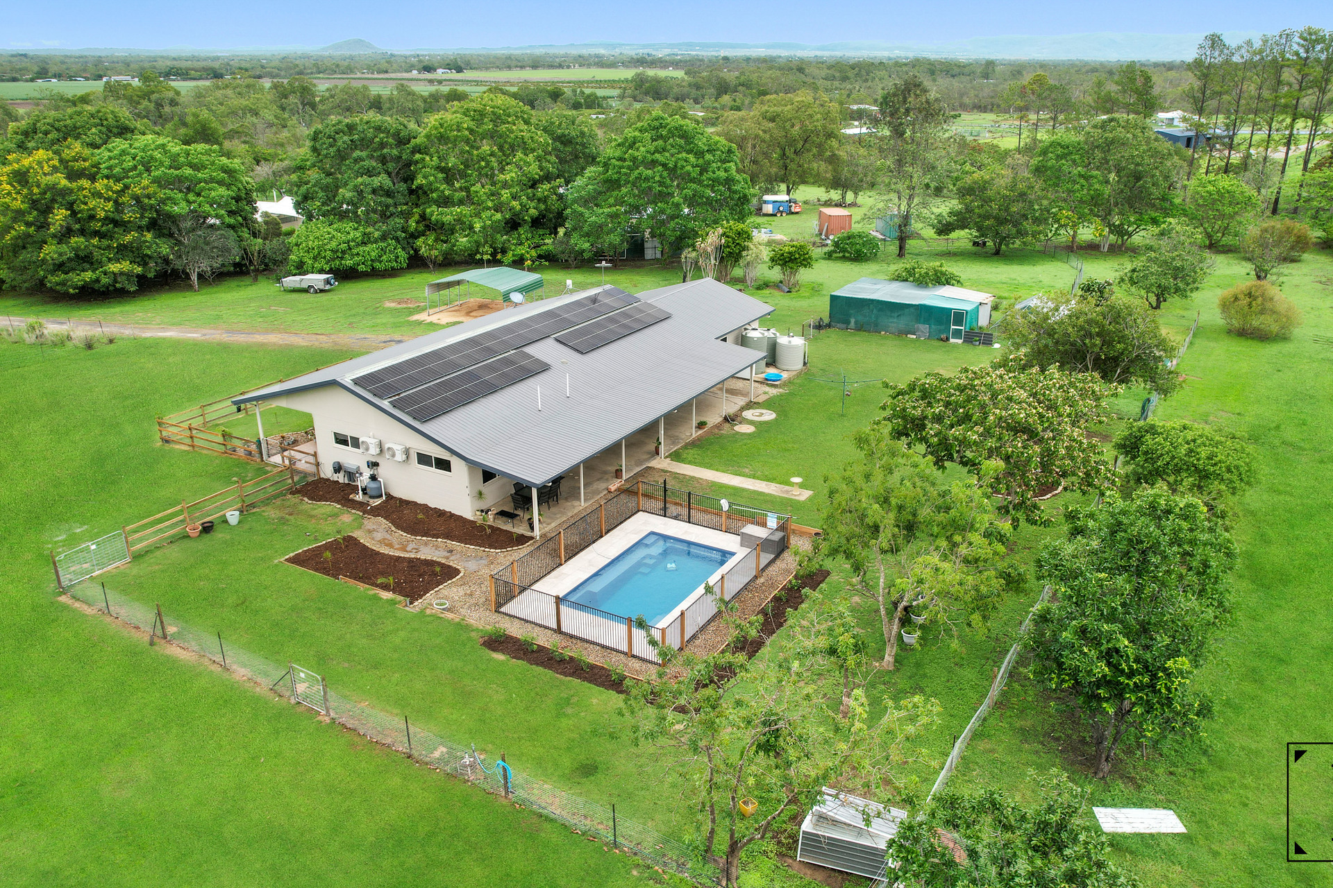 3 Emerald Heights Road, Mareeba, QLD 4880 AUS