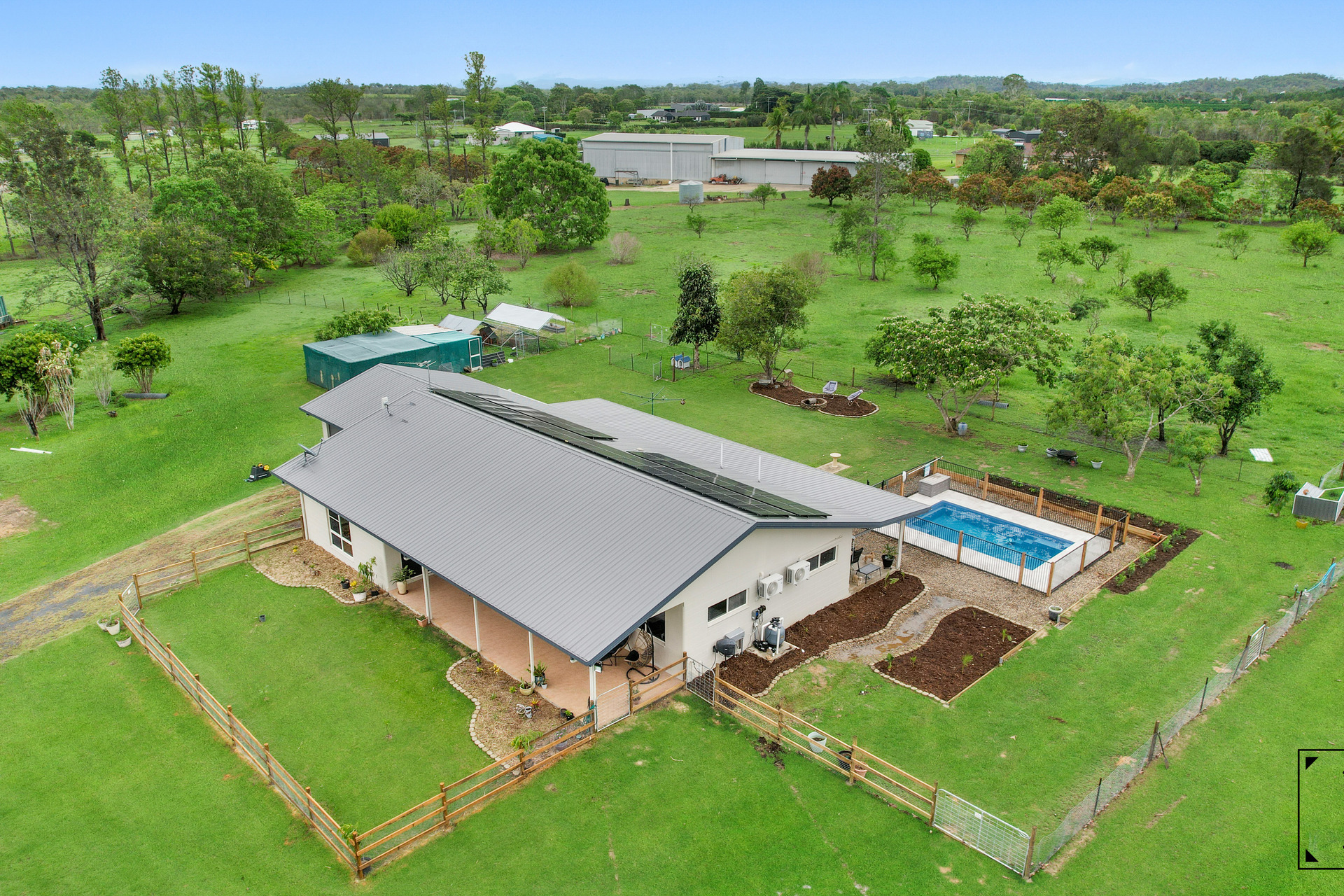 3 Emerald Heights Road, Mareeba, QLD 4880 AUS