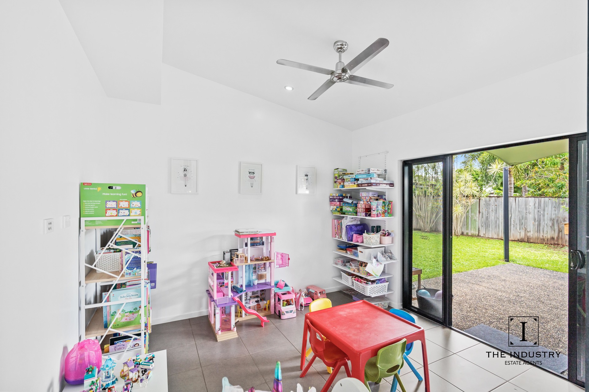 104 Roberts Drive, Trinity Beach, QLD 4879 AUS