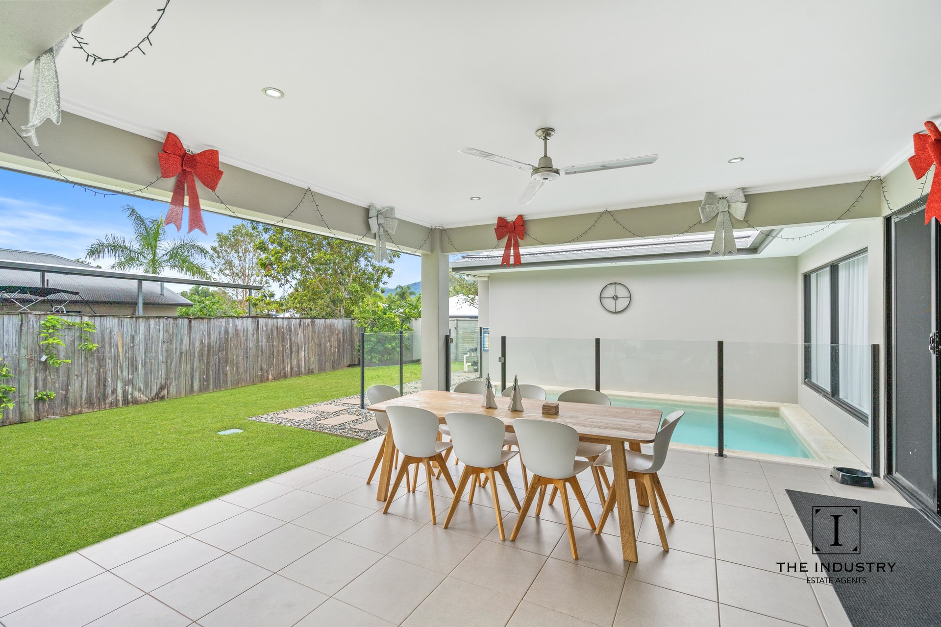 104 Roberts Drive, Trinity Beach, QLD 4879 AUS