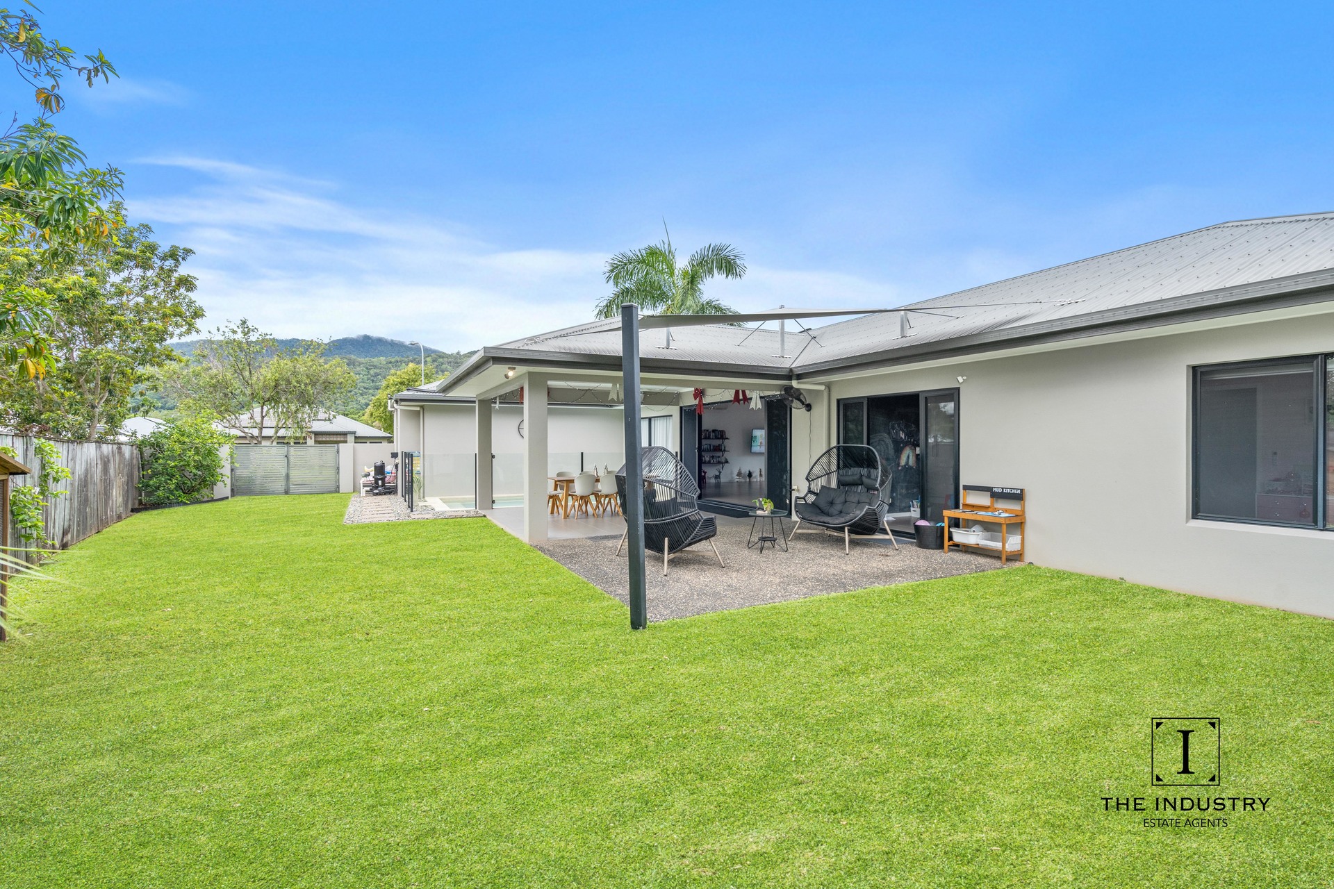 104 Roberts Drive, Trinity Beach, QLD 4879 AUS