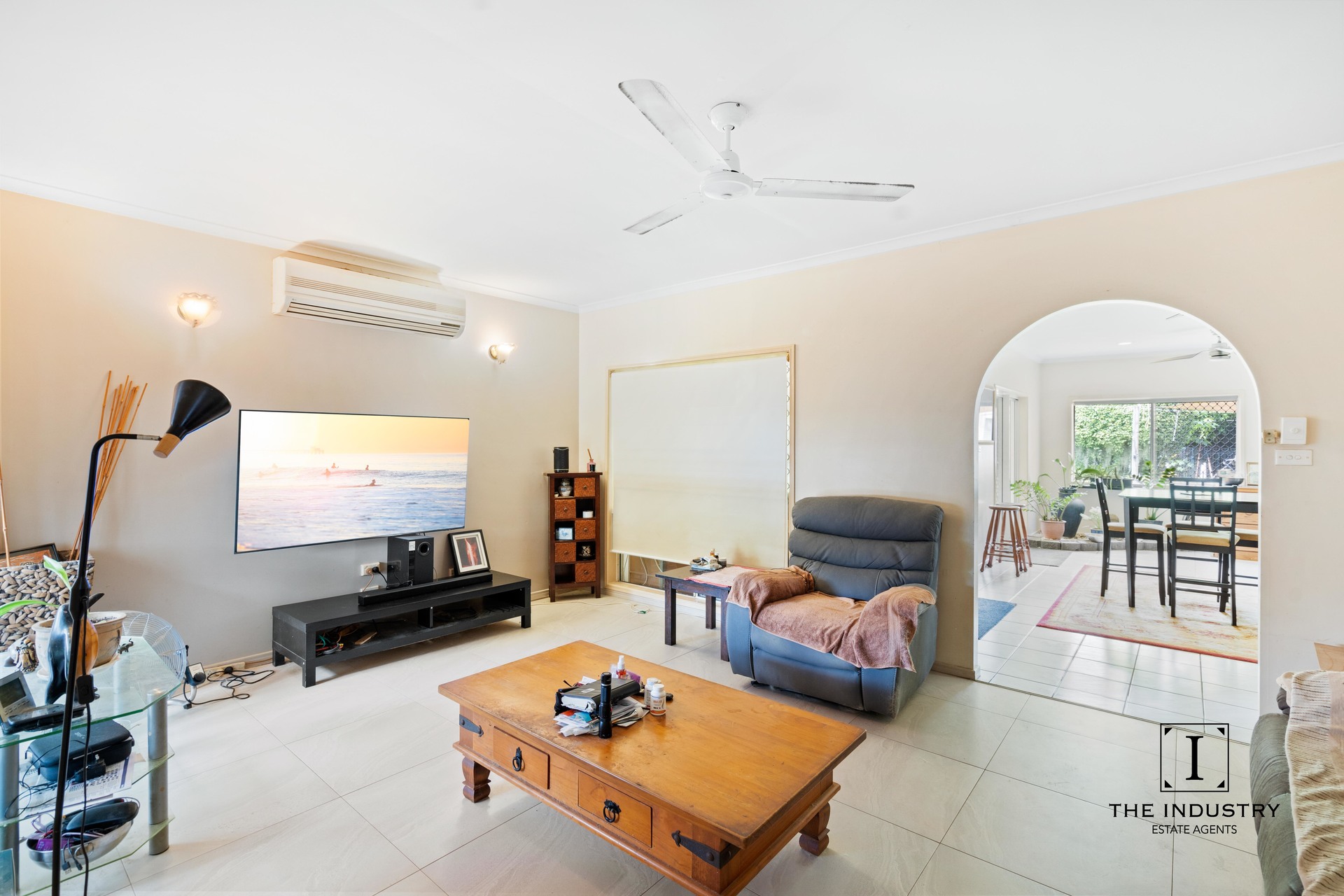 98 Baronia Crescent, Holloways Beach, QLD 4878 AUS