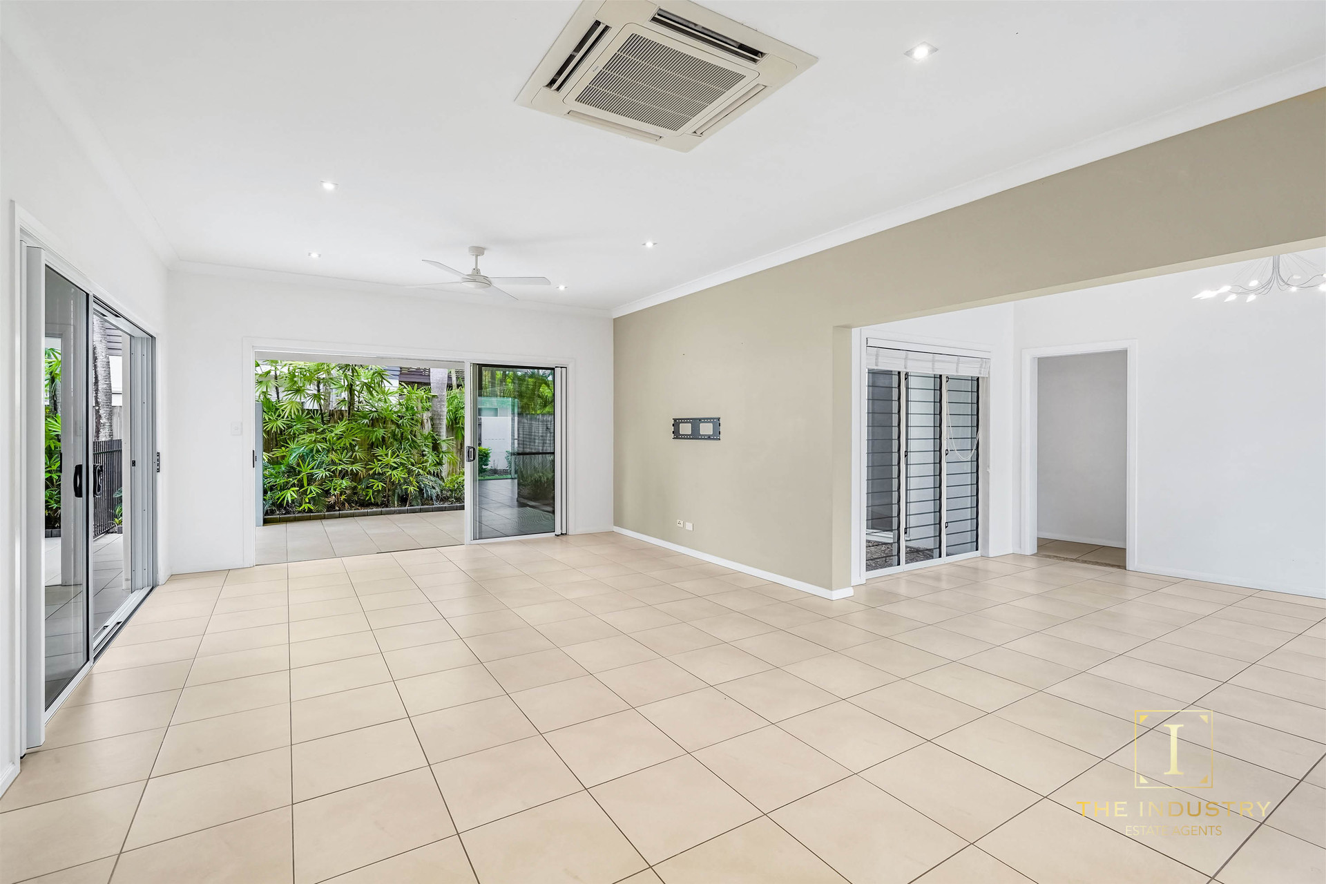 124 Harbour Drive, Trinity Park, QLD 4879 AUS