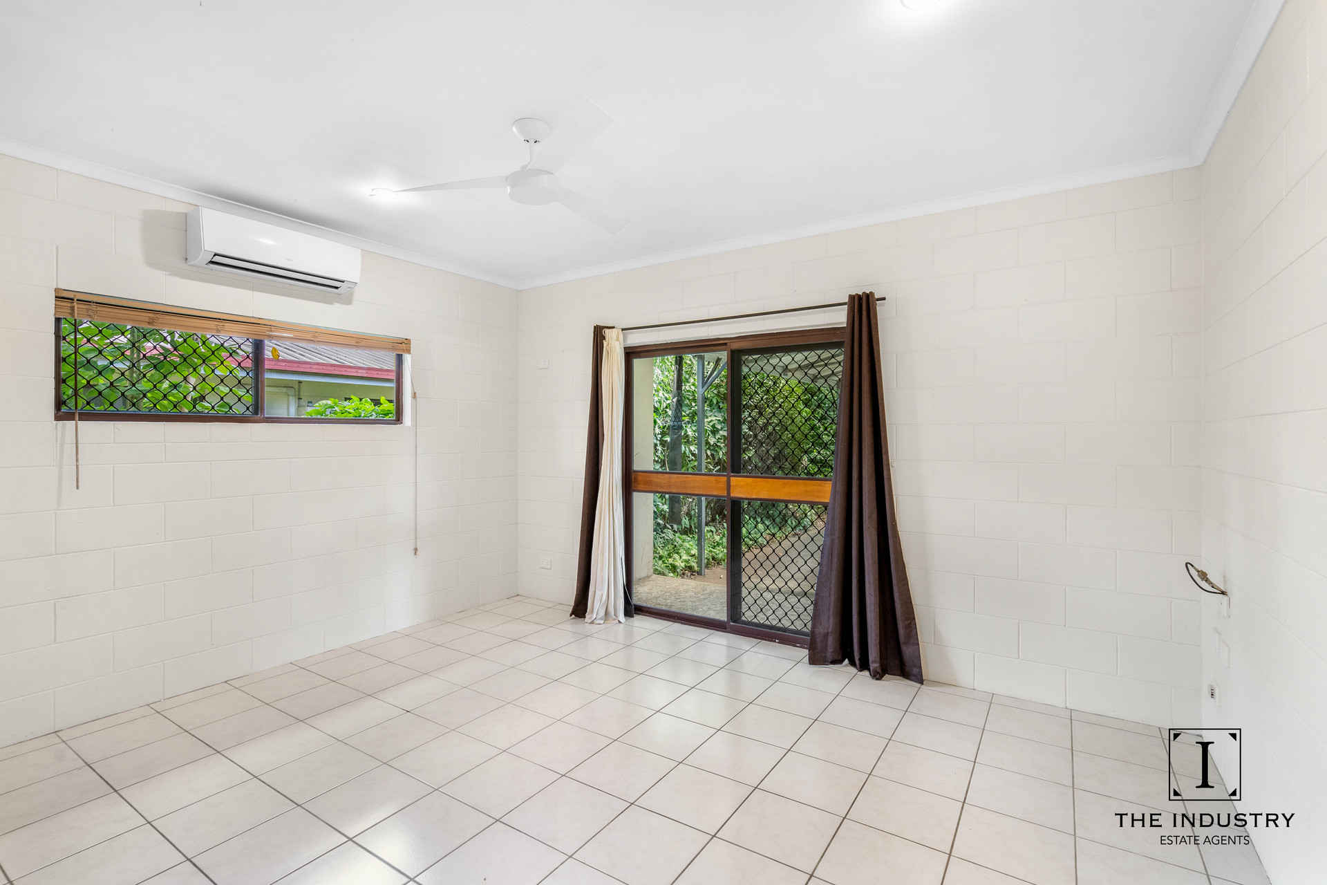 117 Kamerunga Road, Freshwater, QLD 4870 AUS