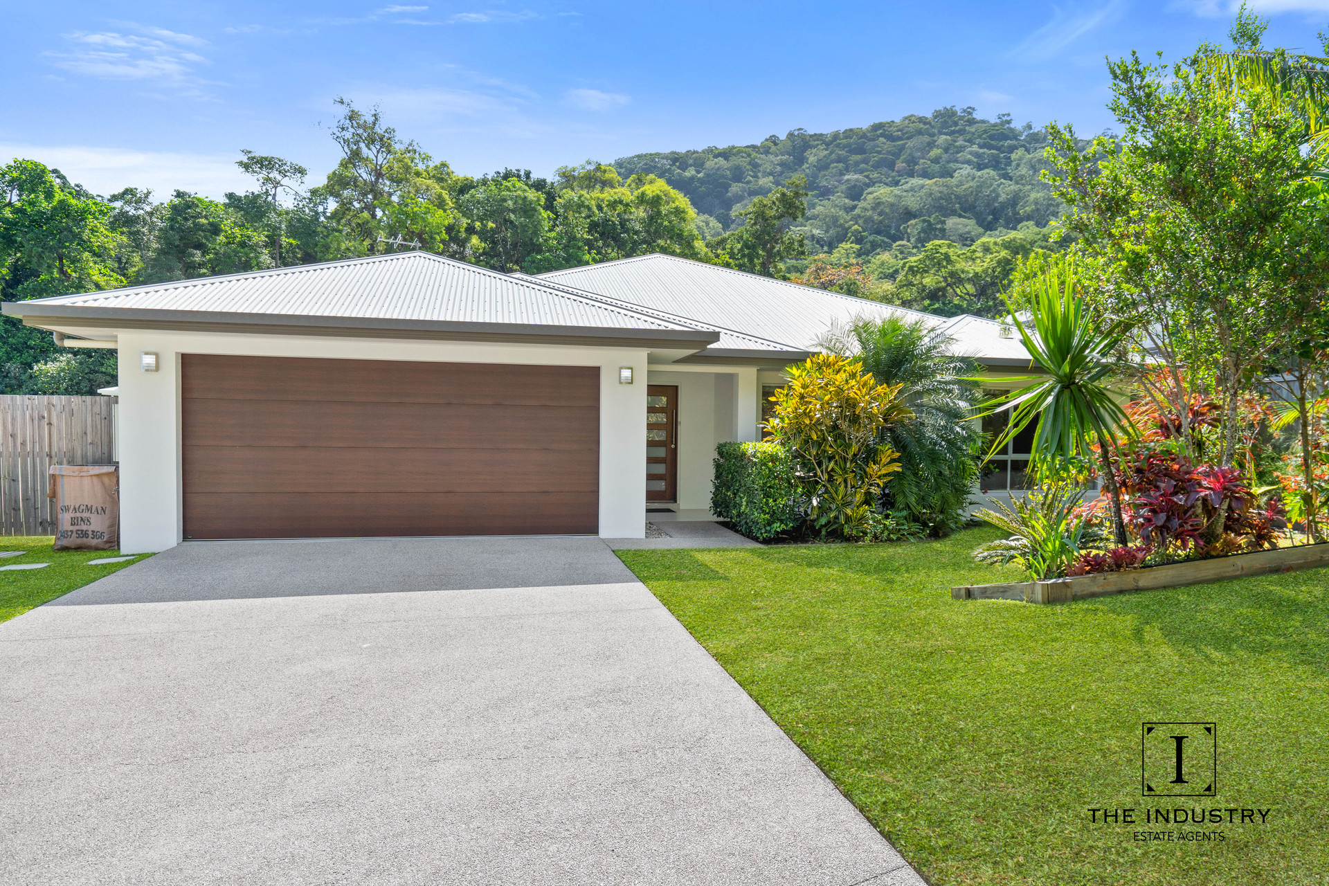 13 Flow Close, Trinity Beach, QLD 4879 AUS