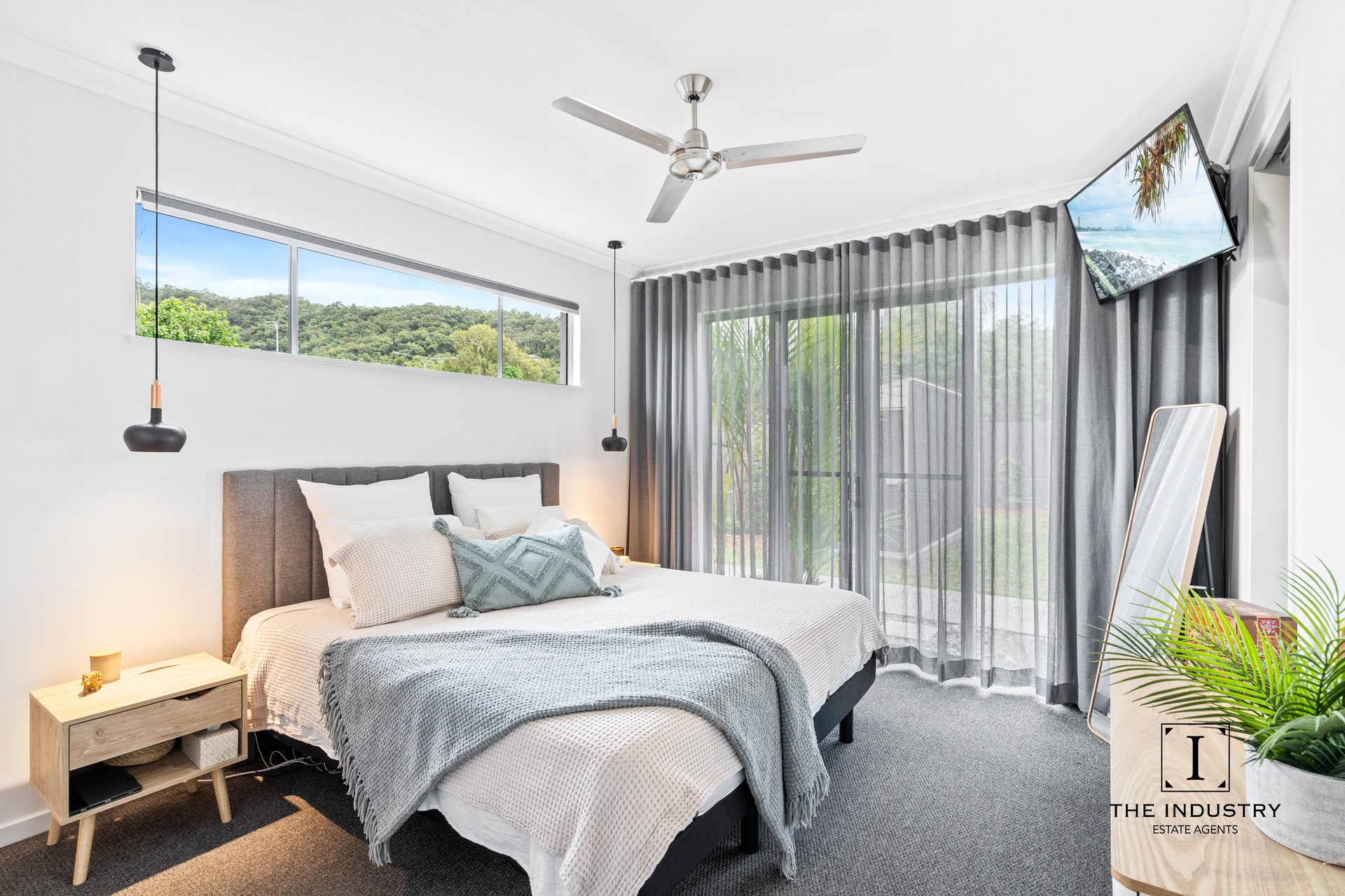 24 Midship Street, Trinity Beach, QLD 4879 AUS