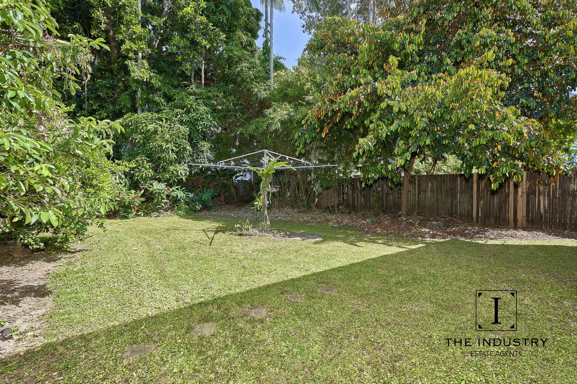 10b Shearer Avenue, Manunda, QLD 4870 AUS