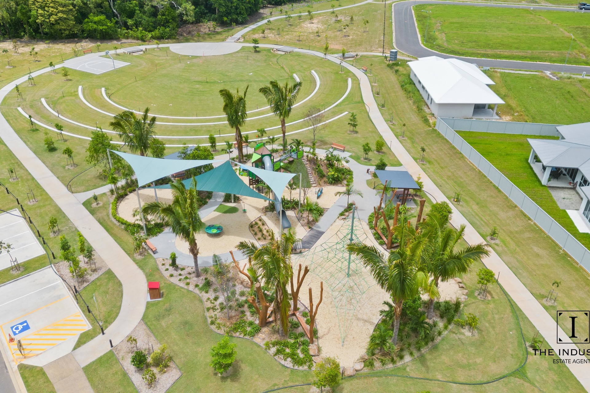 24 Coral Crescent, Kewarra Beach, QLD 4879 AUS