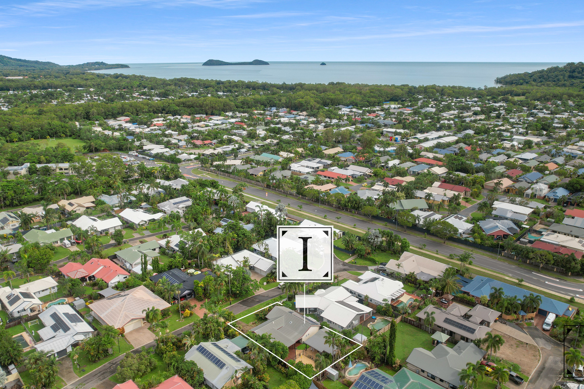 10 Castaways Close, Kewarra Beach, QLD 4879 AUS