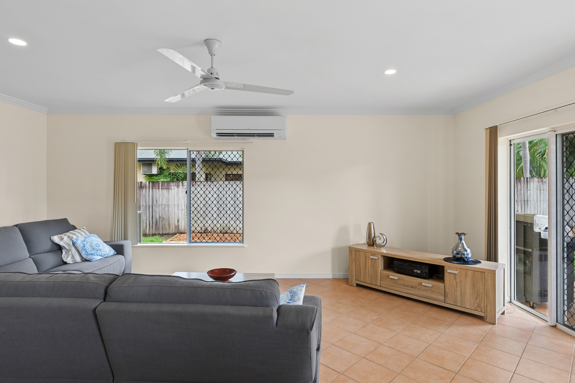 12 Ellis Close, Kewarra Beach, QLD 4879 AUS