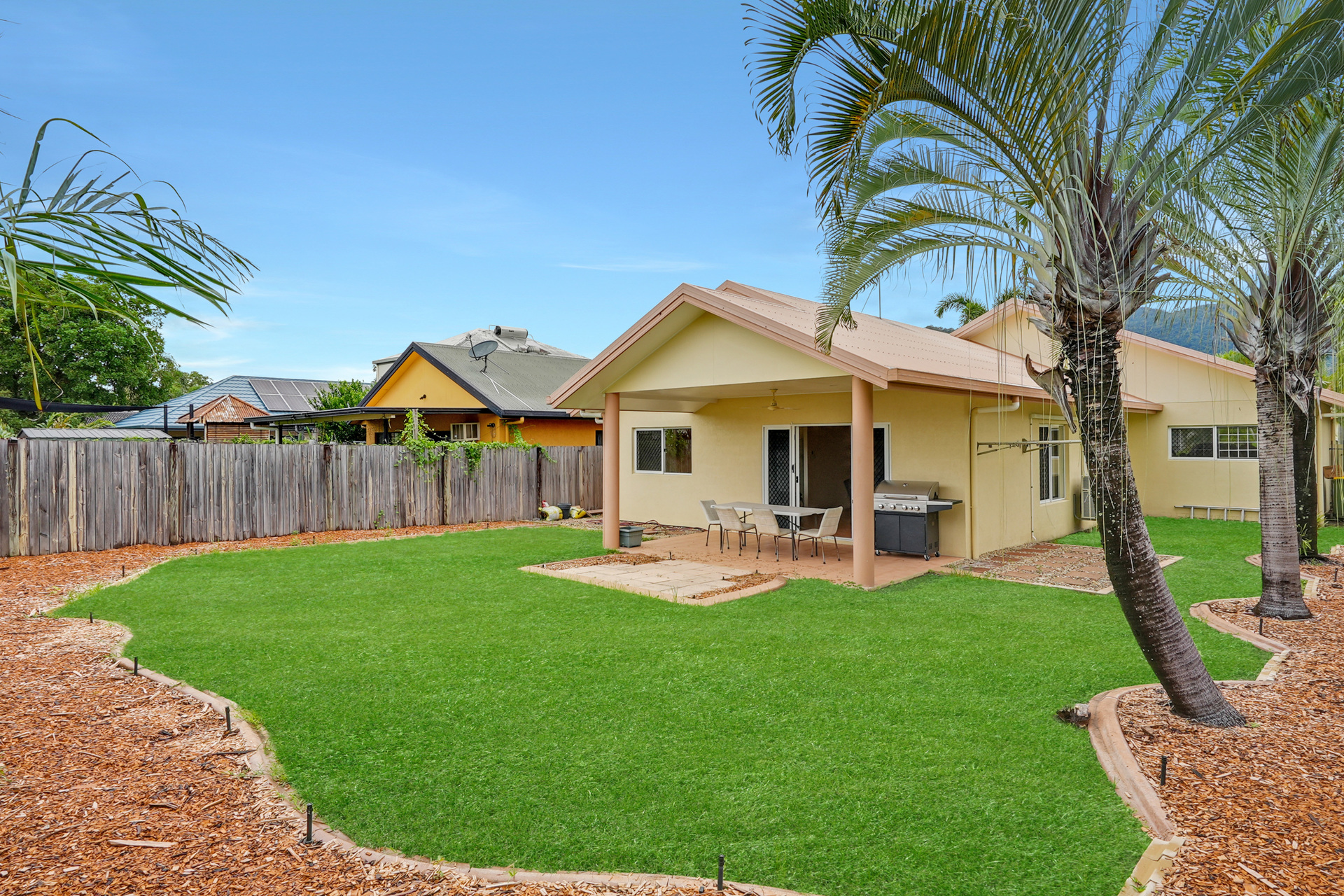 12 Ellis Close, Kewarra Beach, QLD 4879 AUS