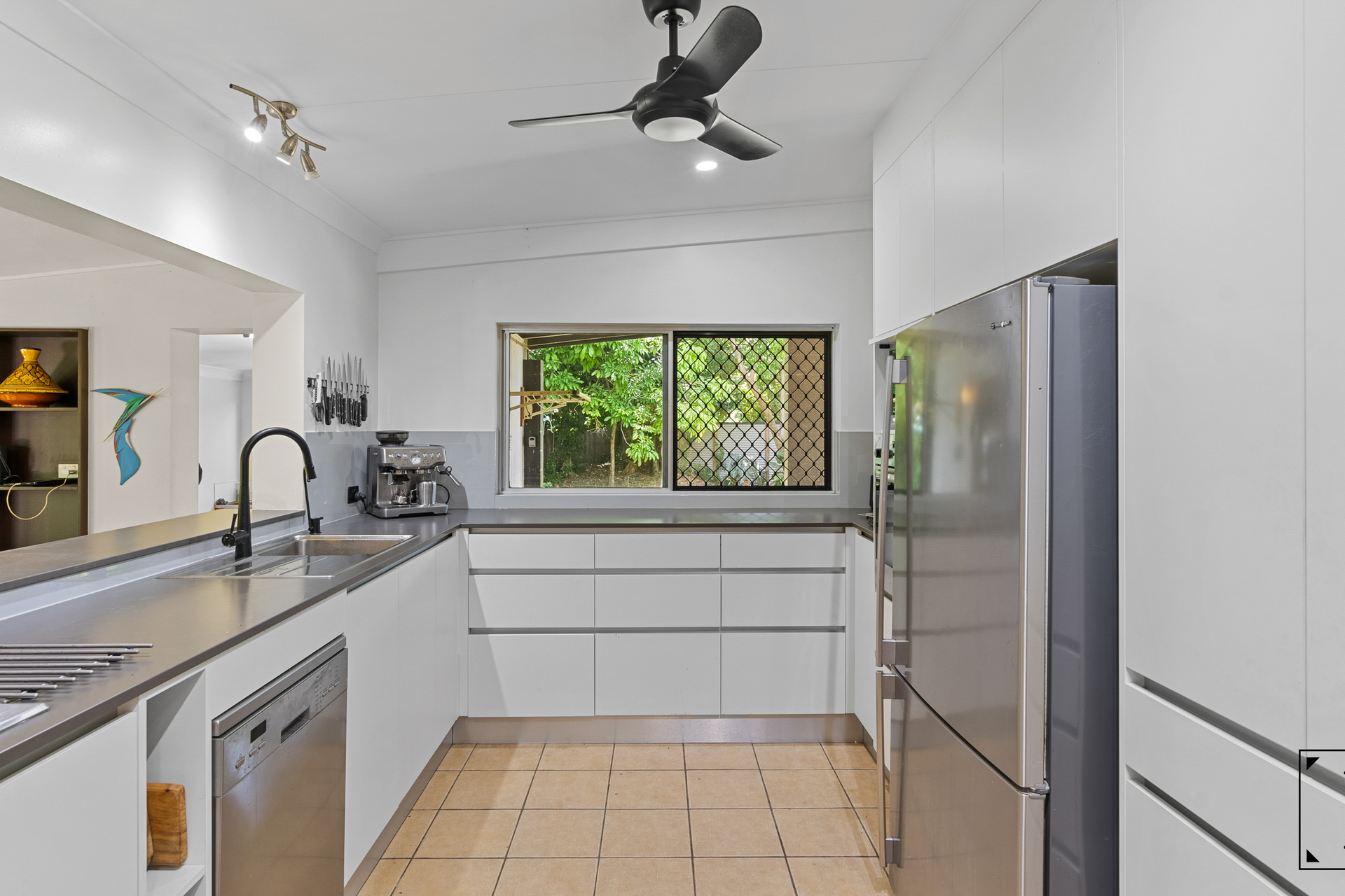 16 Bataan Close, Trinity Park, QLD 4879 AUS