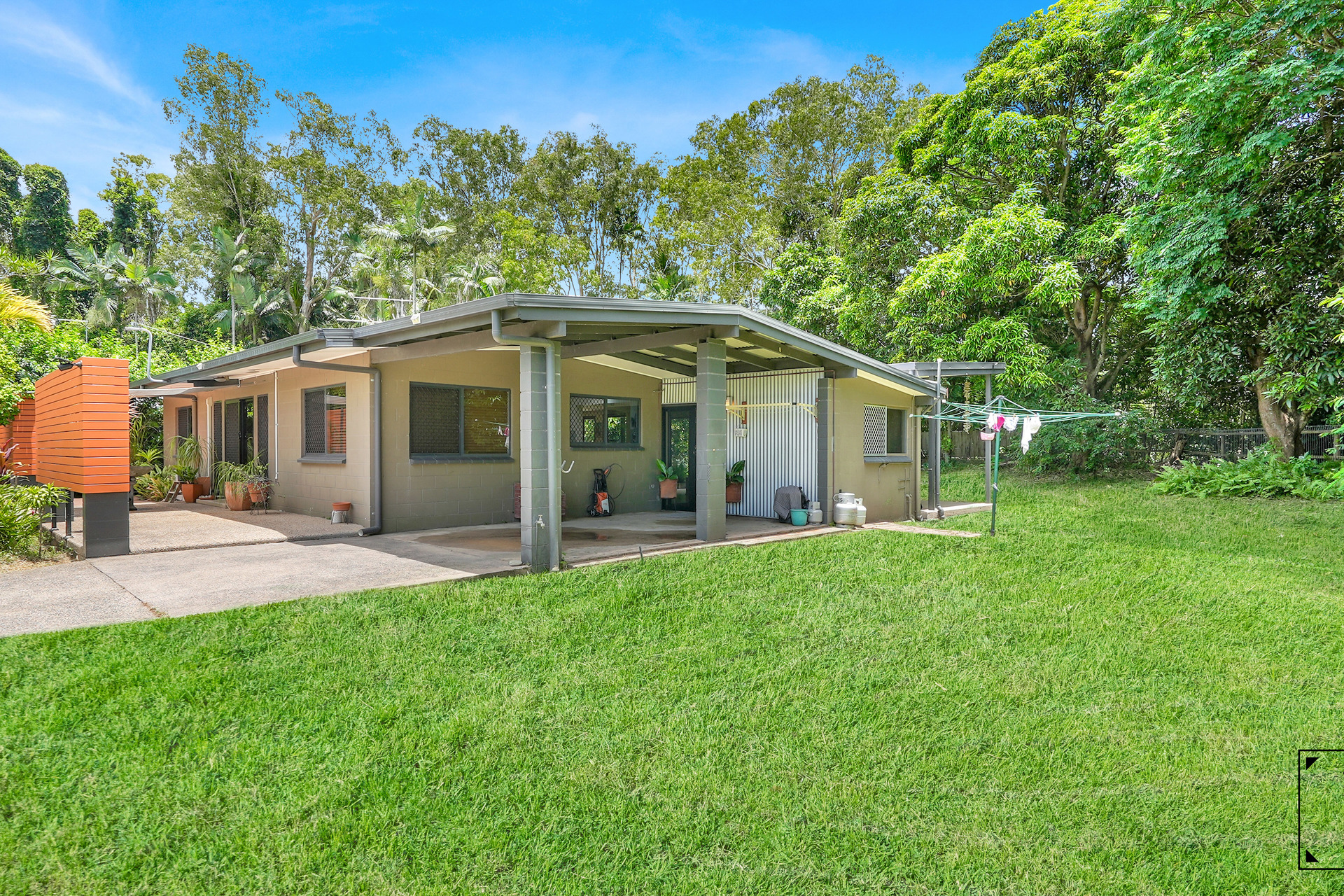 16 Bataan Close, Trinity Park, QLD 4879 AUS