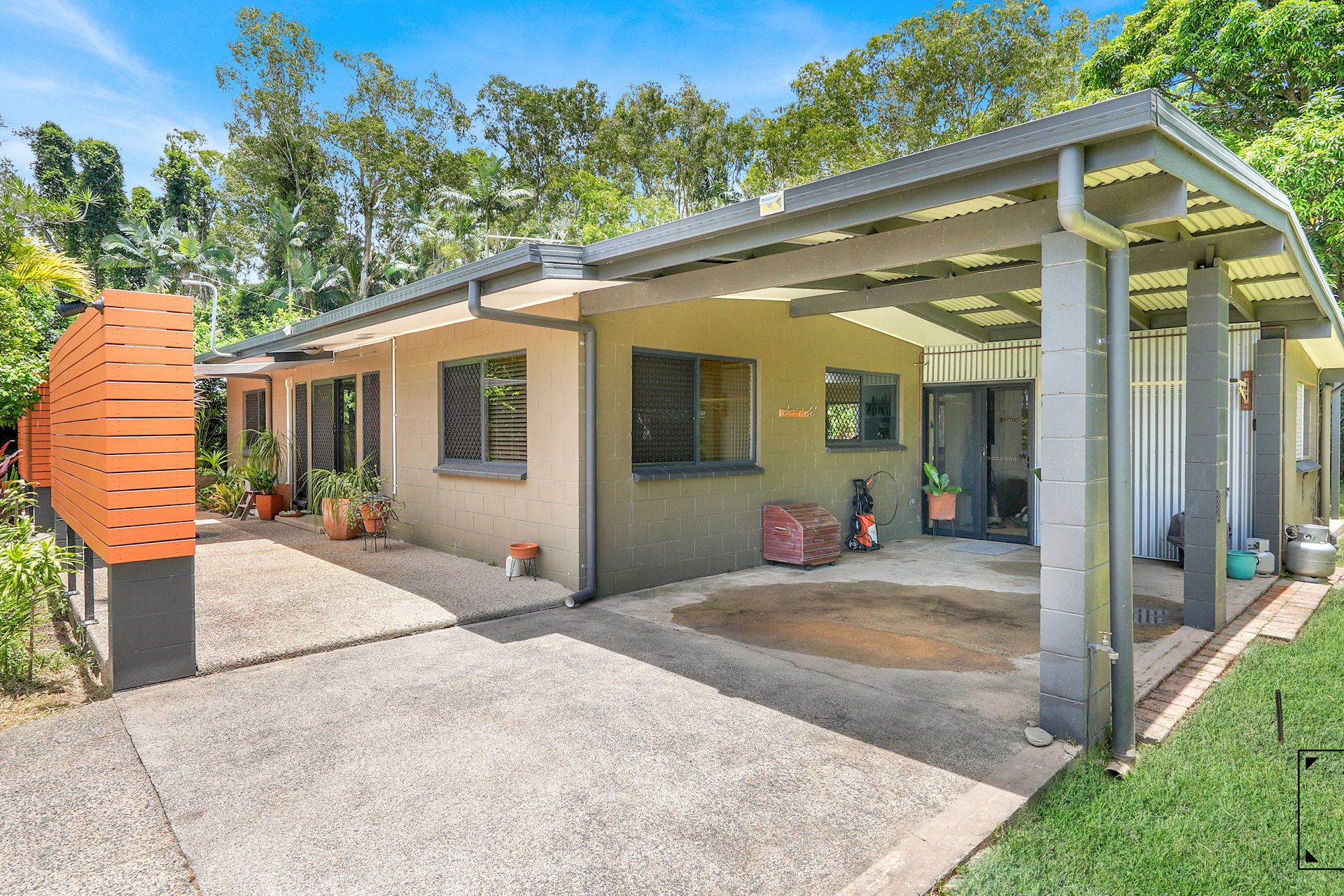 16 Bataan Close, Trinity Park, QLD 4879 AUS