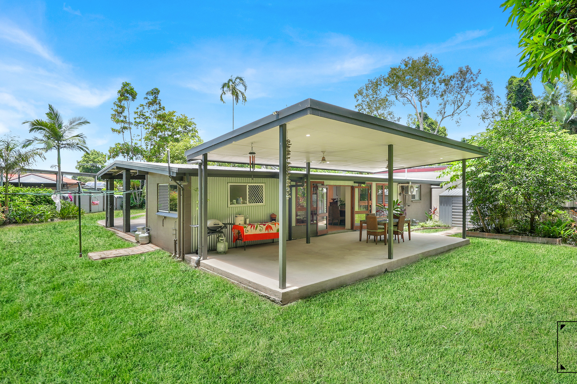 16 Bataan Close, Trinity Park, QLD 4879 AUS