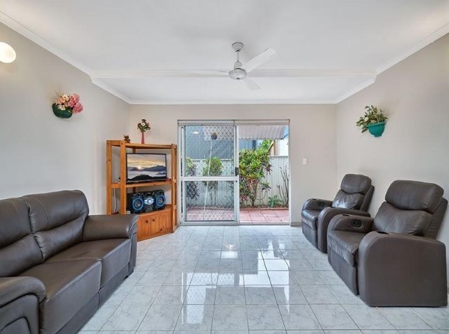 9/6-8 Cannon Street, Manunda, QLD 4870 AUS