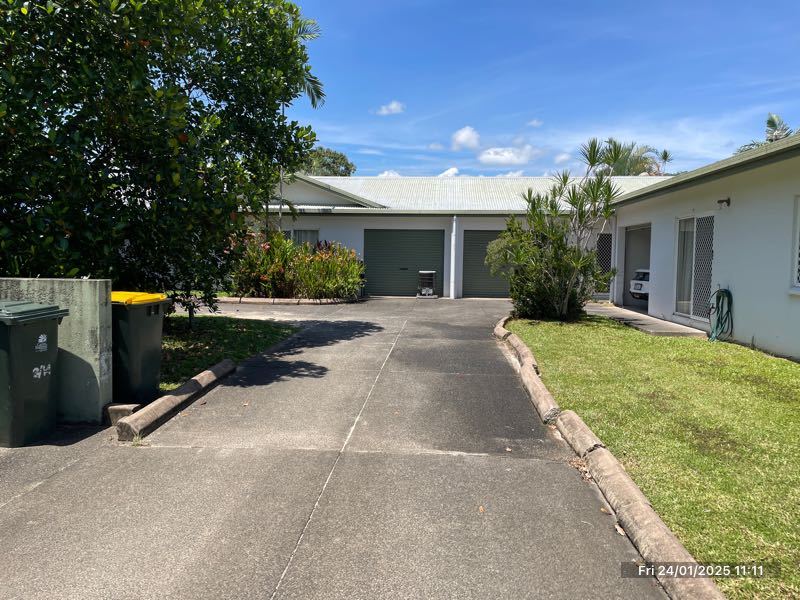 1/14 Ingham Court, Mooroobool, QLD 4870 AUS