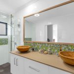 21 Maple Street, Holloways Beach, QLD 4878 AUS