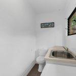 21 Maple Street, Holloways Beach, QLD 4878 AUS